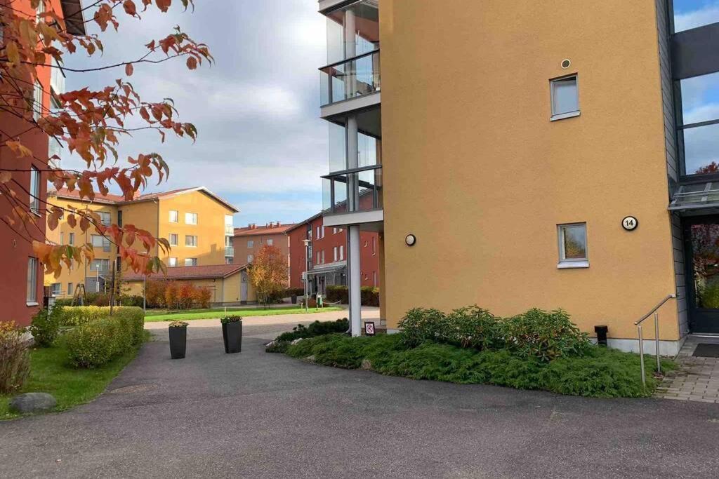 Modern Apartment With Sauna Nearby Airport Vantaa Esterno foto